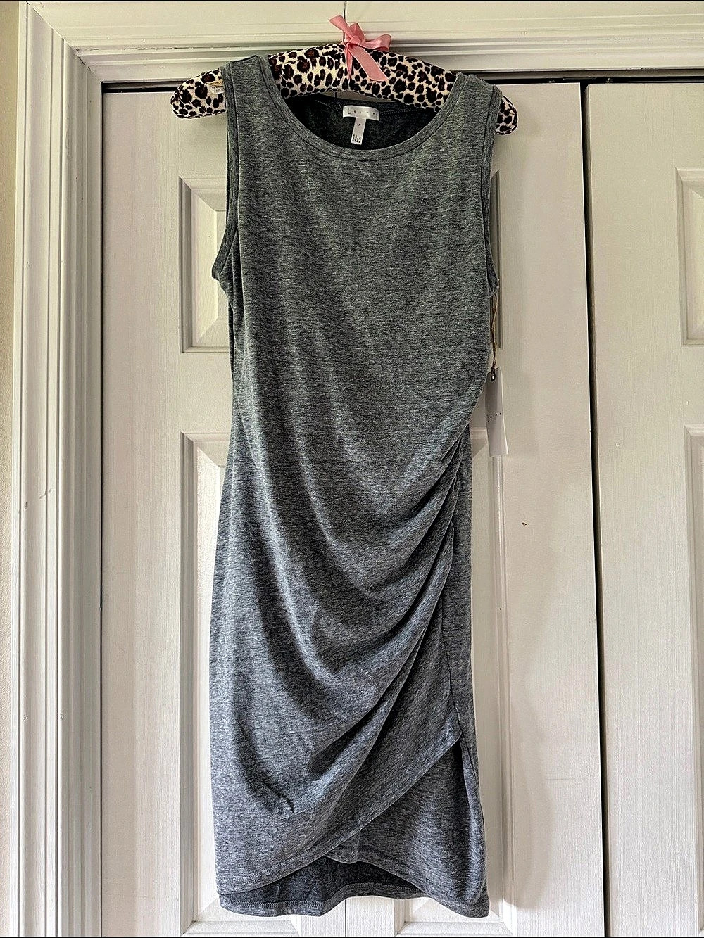 Leith Ruched Midi Dress in Gray Size Medium NWT